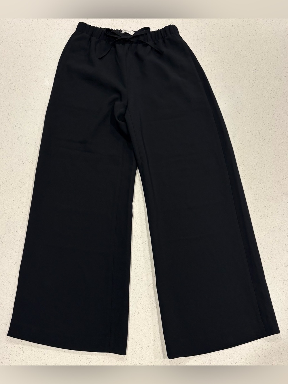Aritzia The Lodge Pant *Small Short*